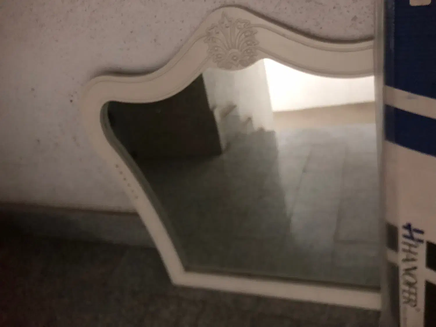 ایینه|آینه|گرگان, |دیوار