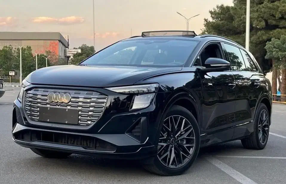 ائودی q5 2024|خودرو سواری و وانت|کرمان, |دیوار