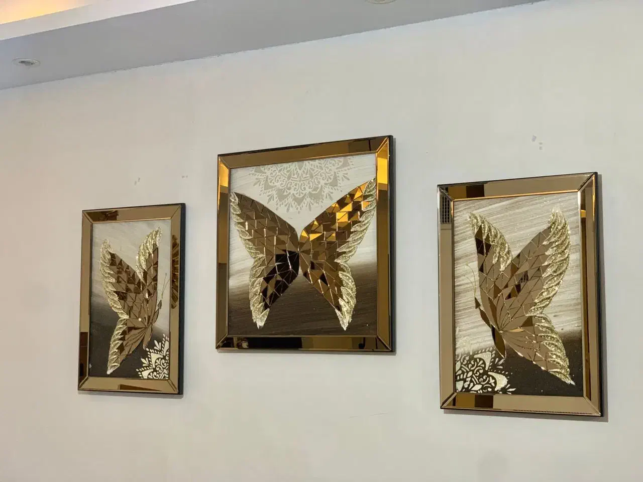 تابلو|تابلو، نقاشی، عکس|رباط‌کریم, رباط‌کریم|دیوار