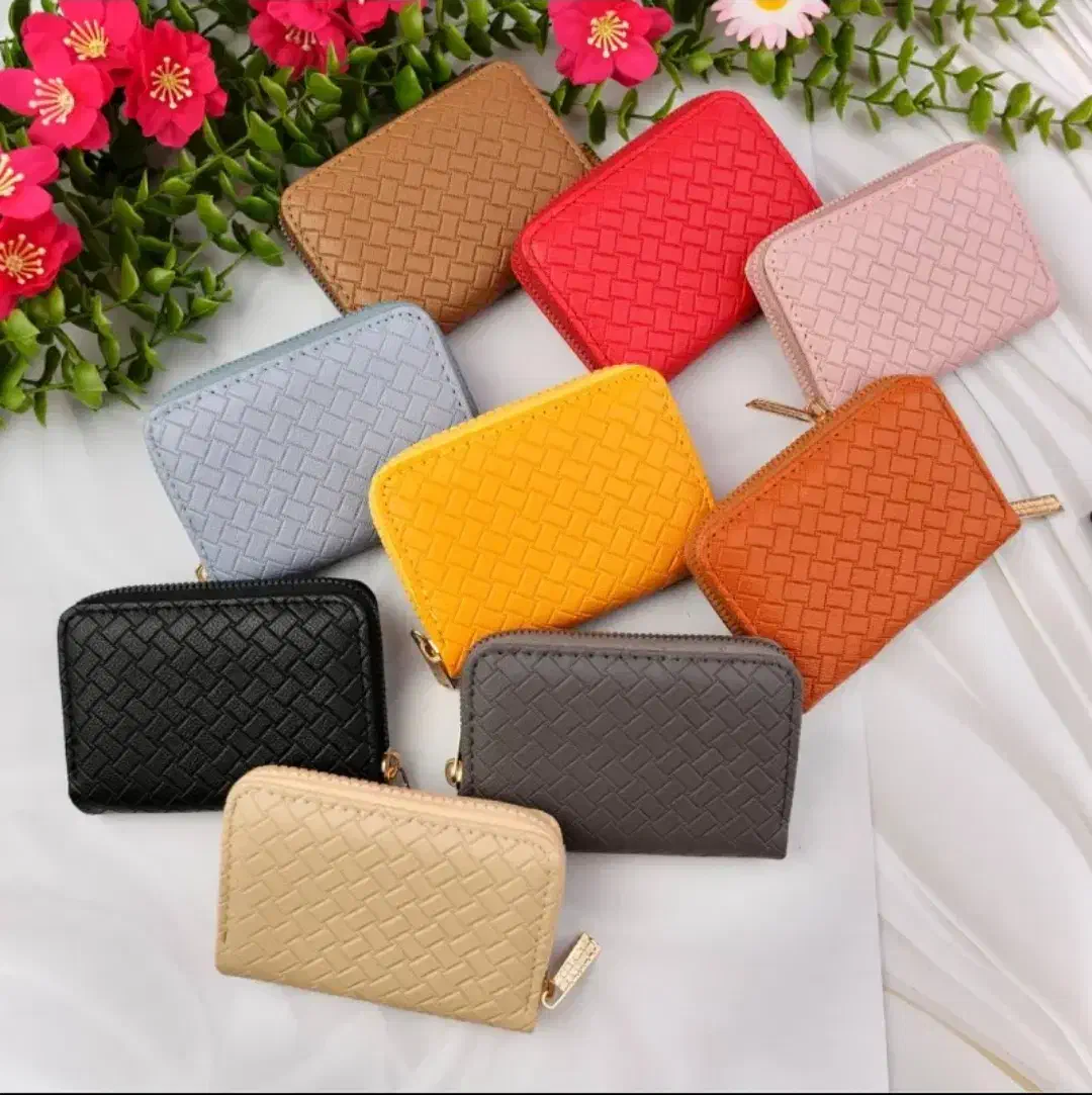 جاکارتی عمده|کیف، کفش، کمربند|اصفهان, ملک‌شهر|دیوار