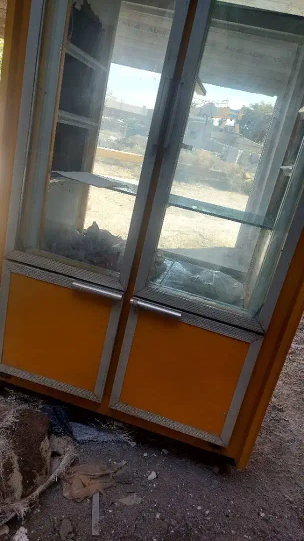 یخچال ۴درب مغازه سالم و تمیز|یخچال و فریزر|اقبالیه, |دیوار