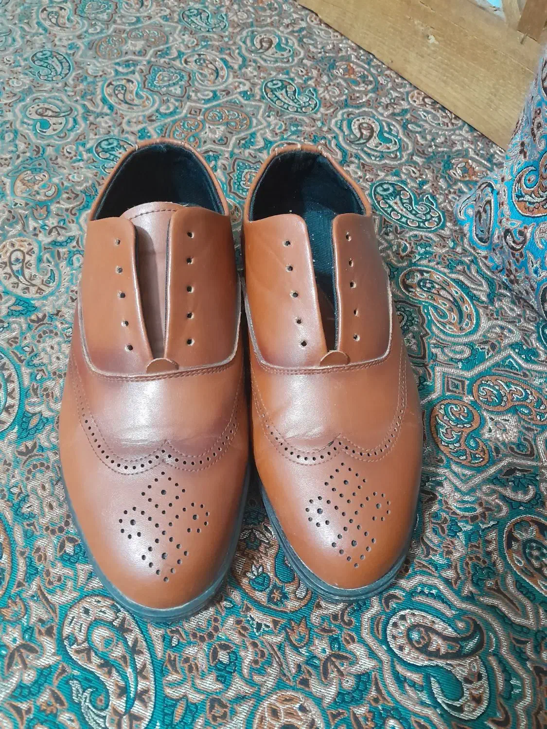 کفش نو|کیف، کفش، کمربند|اردبیل, |دیوار