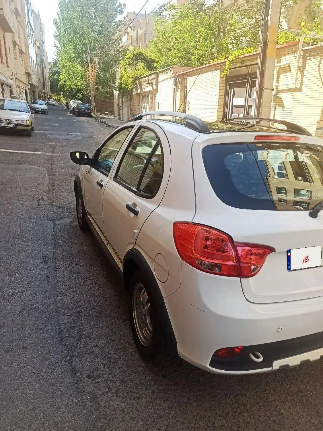 کوئیک R ۱۴۰۰|خودرو سواری و وانت|تبریز, |دیوار