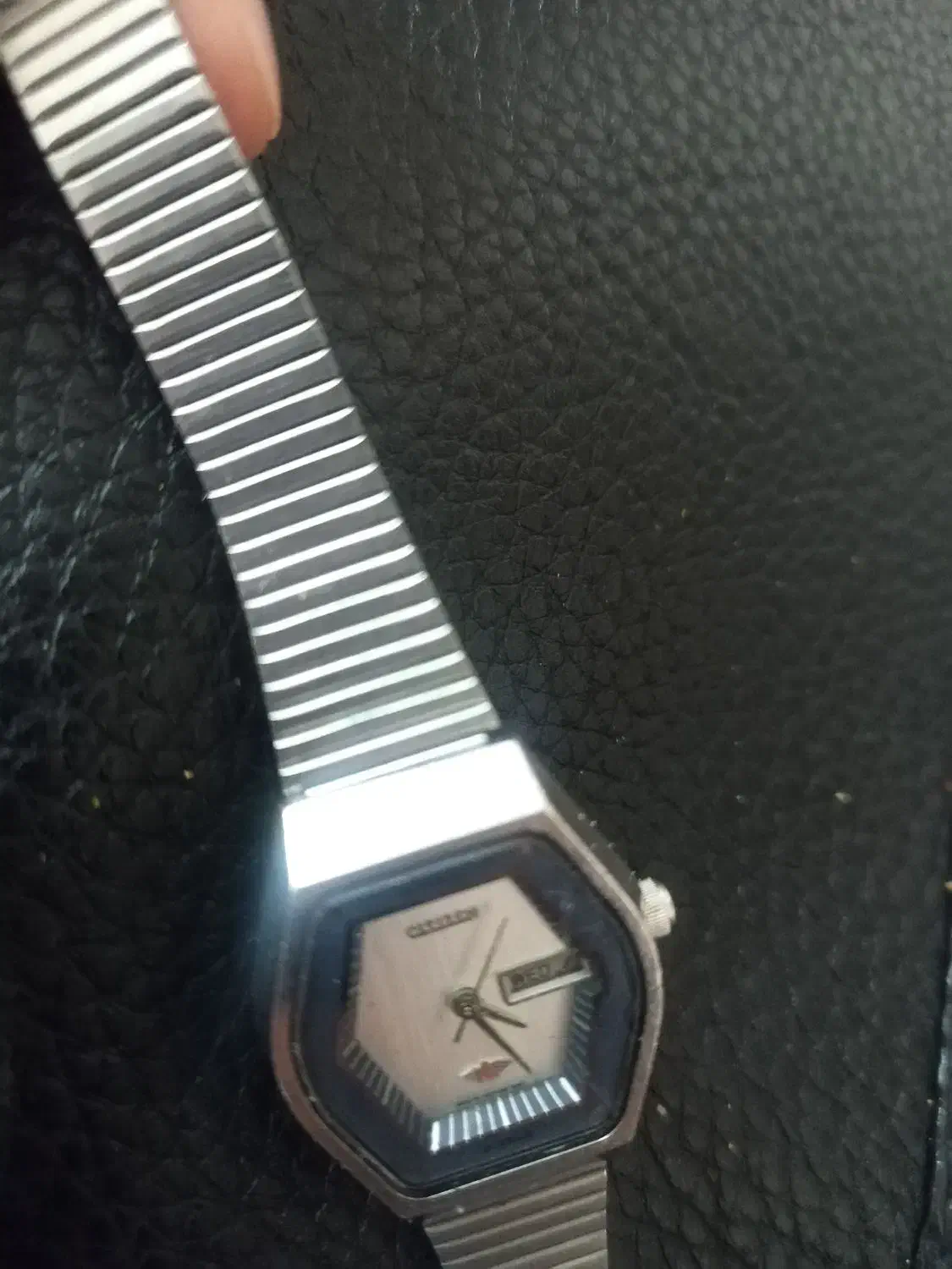 ساعت مچی کلکسیونی اصل عتیقه|کلکسیون اشیاء عتیقه|مشهد, ایثار|دیوار