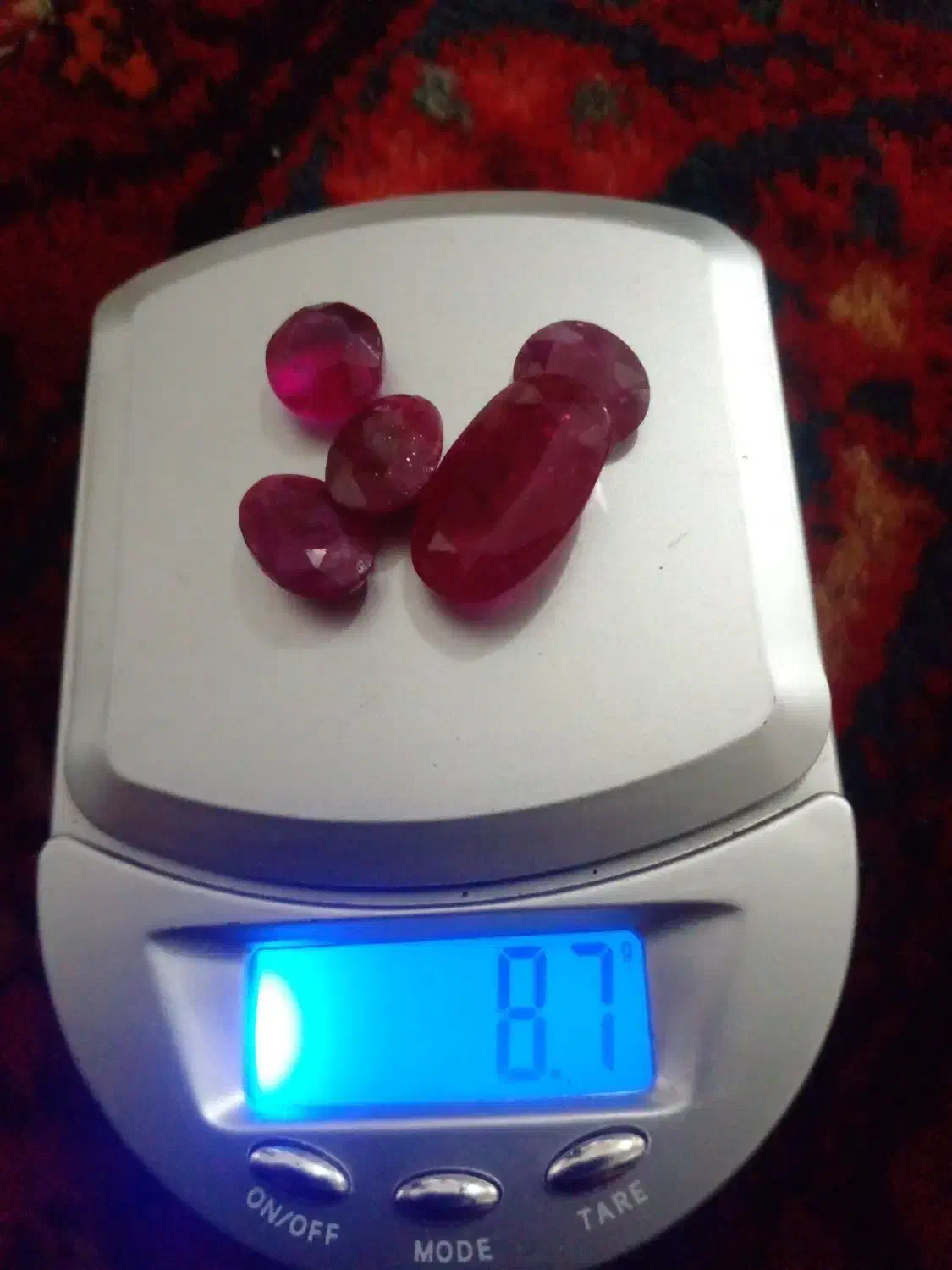 سنگ یاقوت|جواهرات|نهاوند, |دیوار