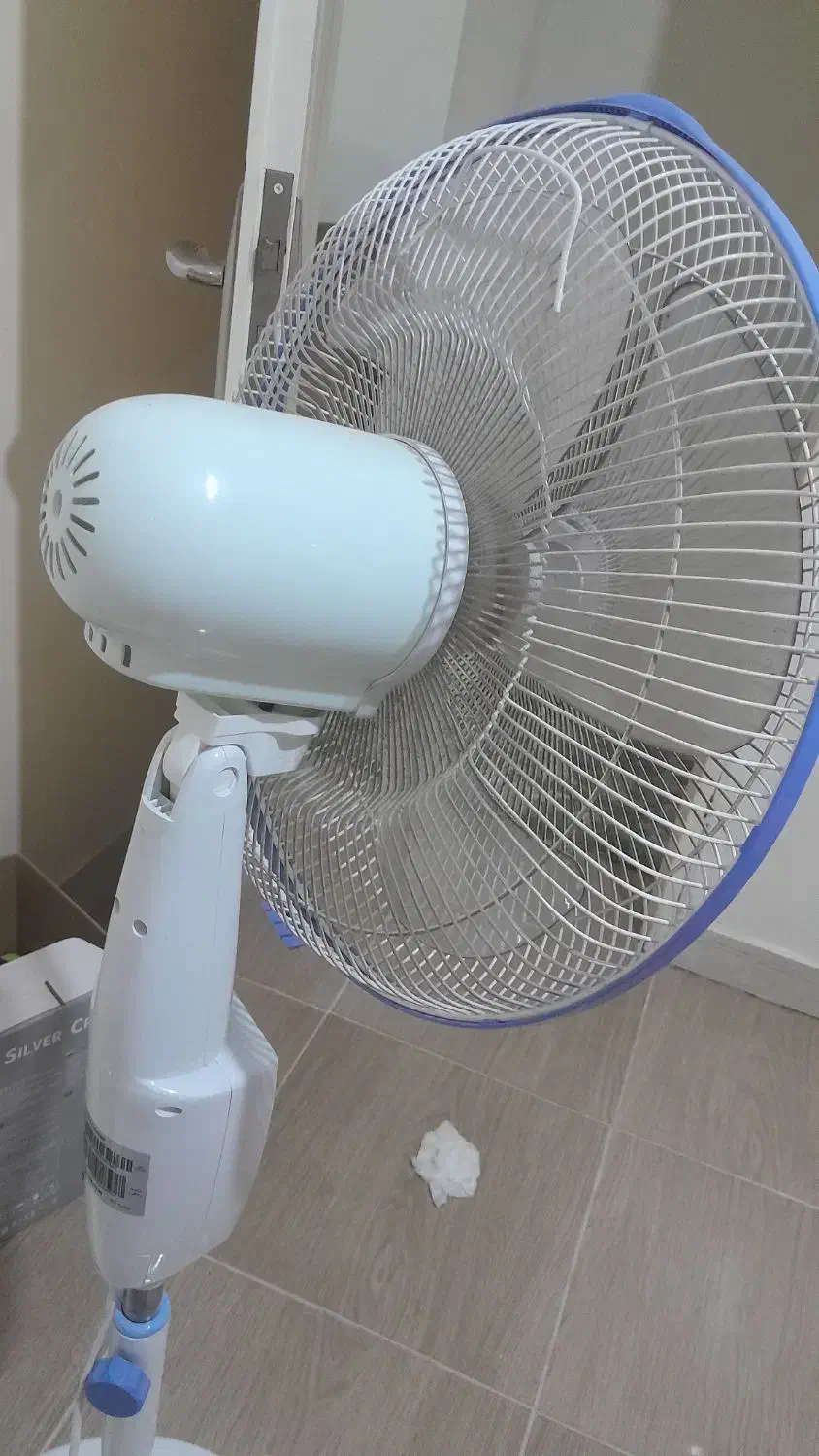 پنکه ایستاده  پارس خزر|پنکه و تصفیه‌کنندهٔ هوا|چهاردانگه (تهران), |دیوار