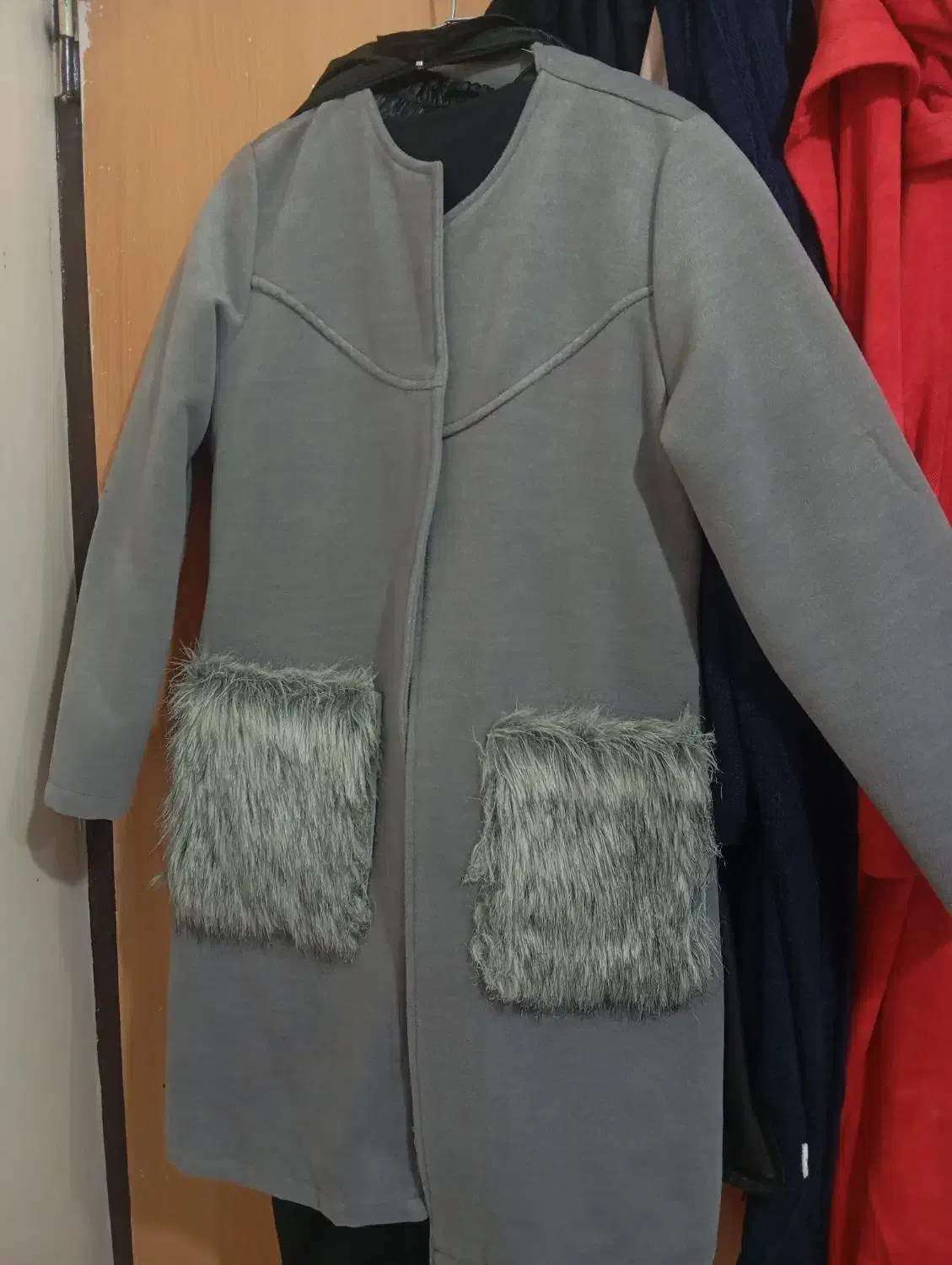 کت و مانتو|لباس|دوگنبدان, |دیوار