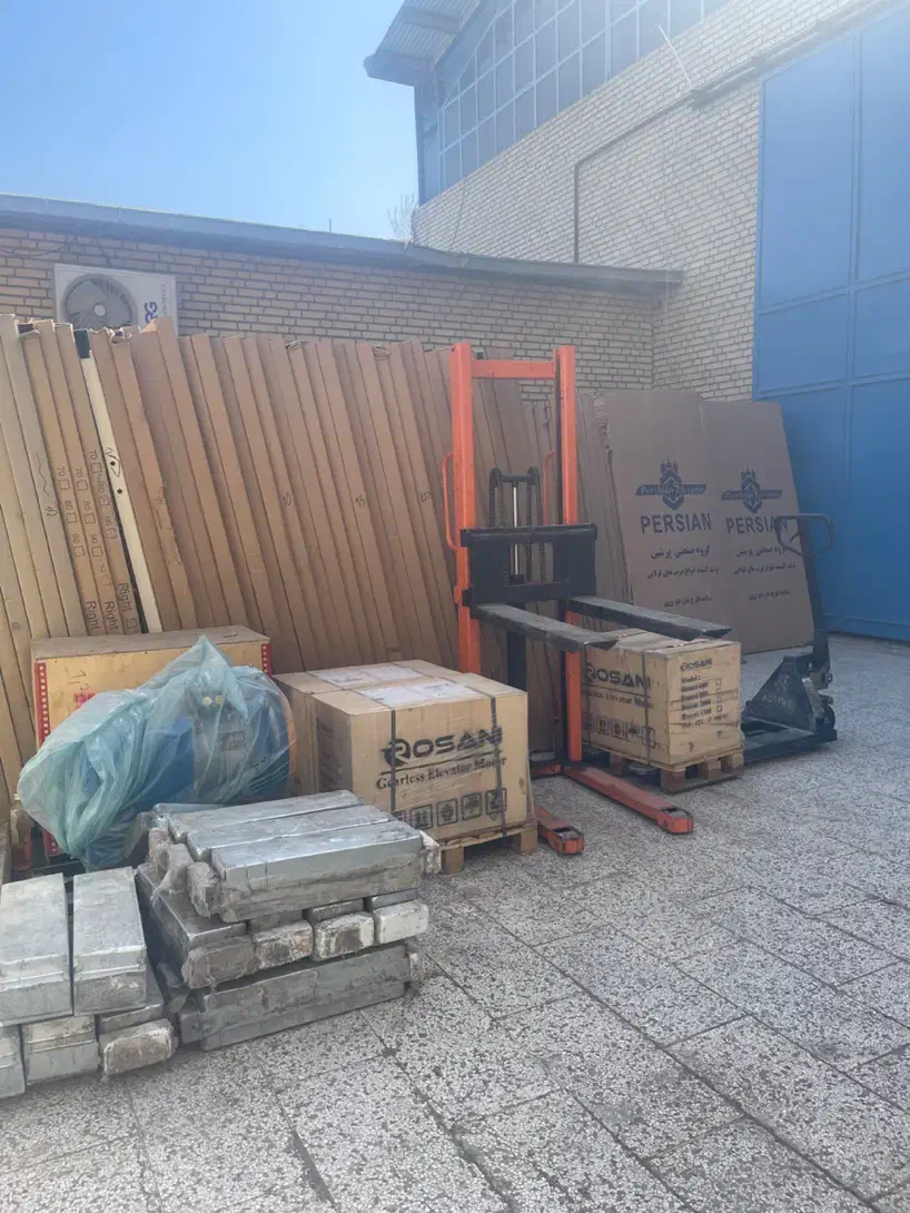 آسانسور (موتور)|مصالح و تجهیزات ساختمان|مشهد, نیروی هوایی|دیوار