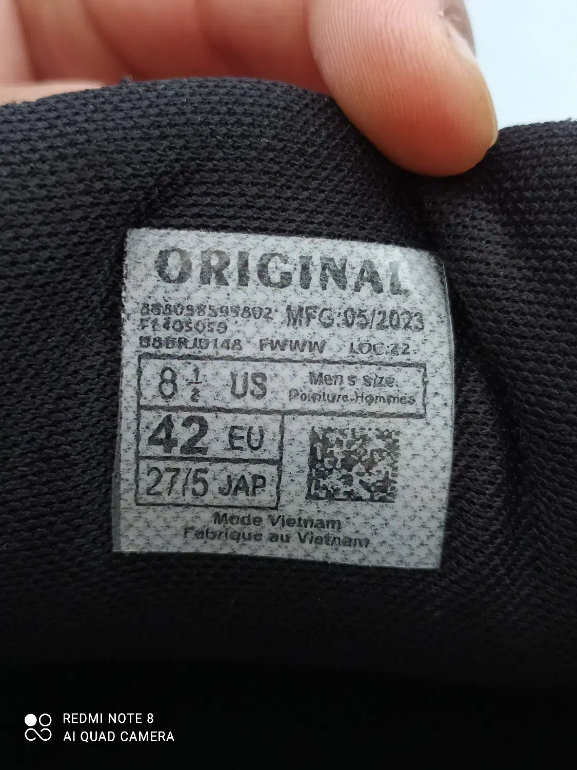 کفش کتونی|کیف، کفش، کمربند|گنبد کاووس, |دیوار