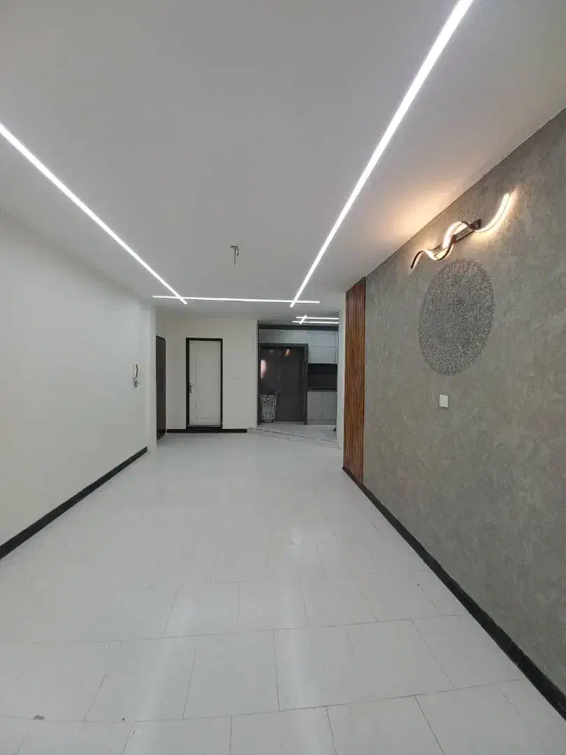 اپارتمان۸۲متری/خوش نقشه/فاز۷/شهرجدیدهشتگرد|فروش آپارتمان|هشتگرد, شهرک صبا سوله|دیوار