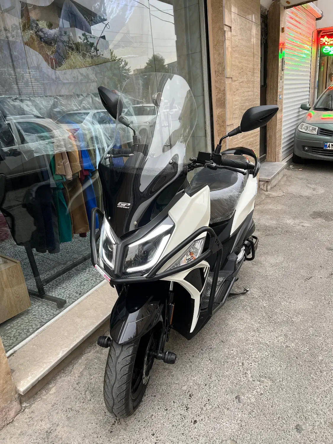 j200|موتورسیکلت|کرج, کوی فرهنگ|دیوار