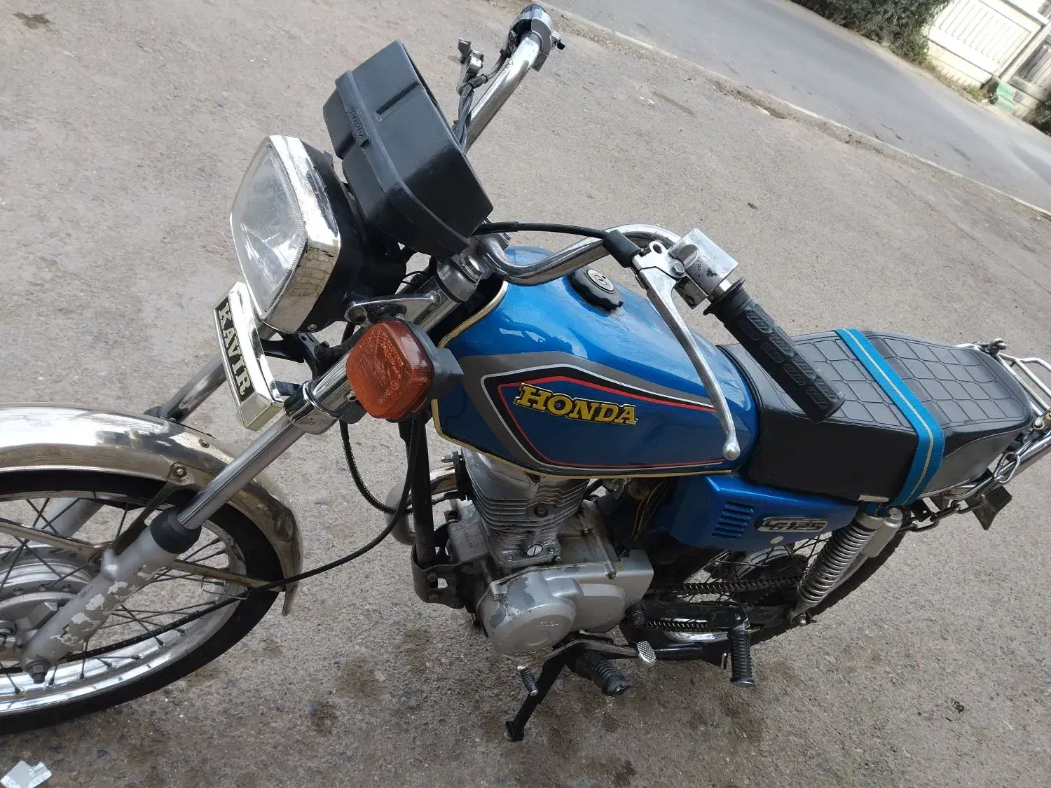 موتور‌تمیز‌|موتورسیکلت|قم, دروازه چوبی|دیوار