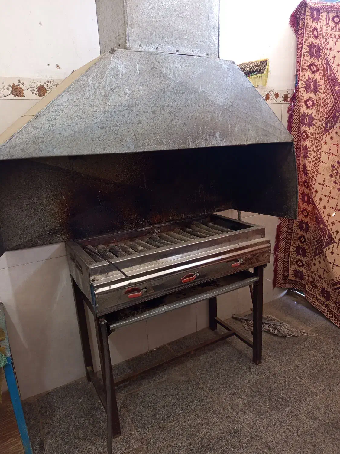 کباب پز|کافیشاپ و رستوران|سجاس رود, |دیوار