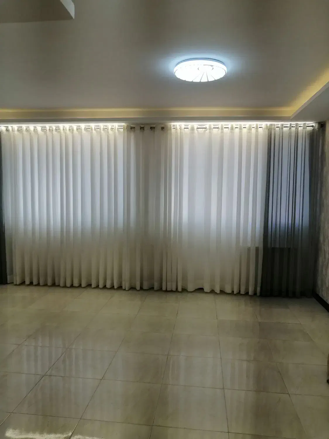 فروش آپارتمان 3خواب 130متری بلوار صلح|فروش آپارتمان|شیراز, فرگاز|دیوار