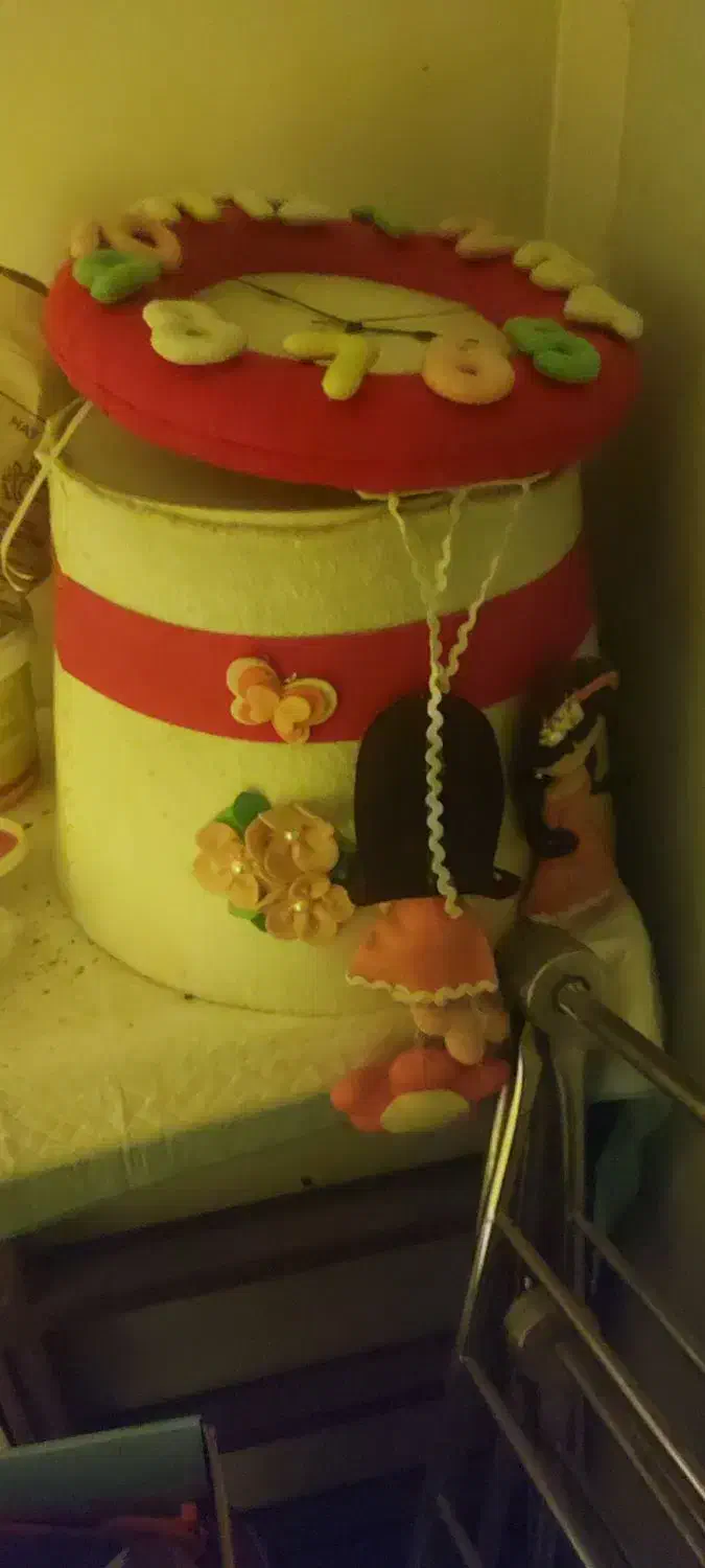 یک ساعت و لوستر اتاق بچه|اسباب و اثاث بچه|تهران, دروازه شمیران|دیوار