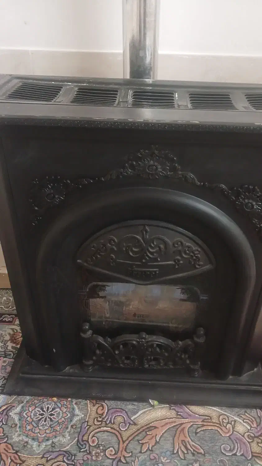 بخاری تمیزوزیاداستفاده نشده|بخاری، هیتر، شومینه|شهرضا, |دیوار