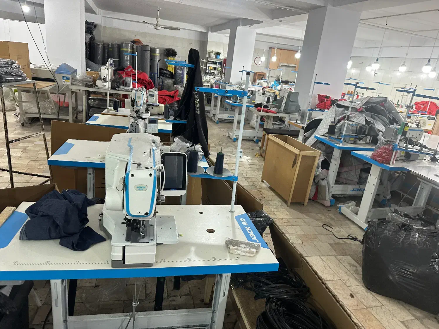 چرخکار خانم|استخدام صنعتی، فنی، مهندسی|ری, ملک‌آباد|دیوار