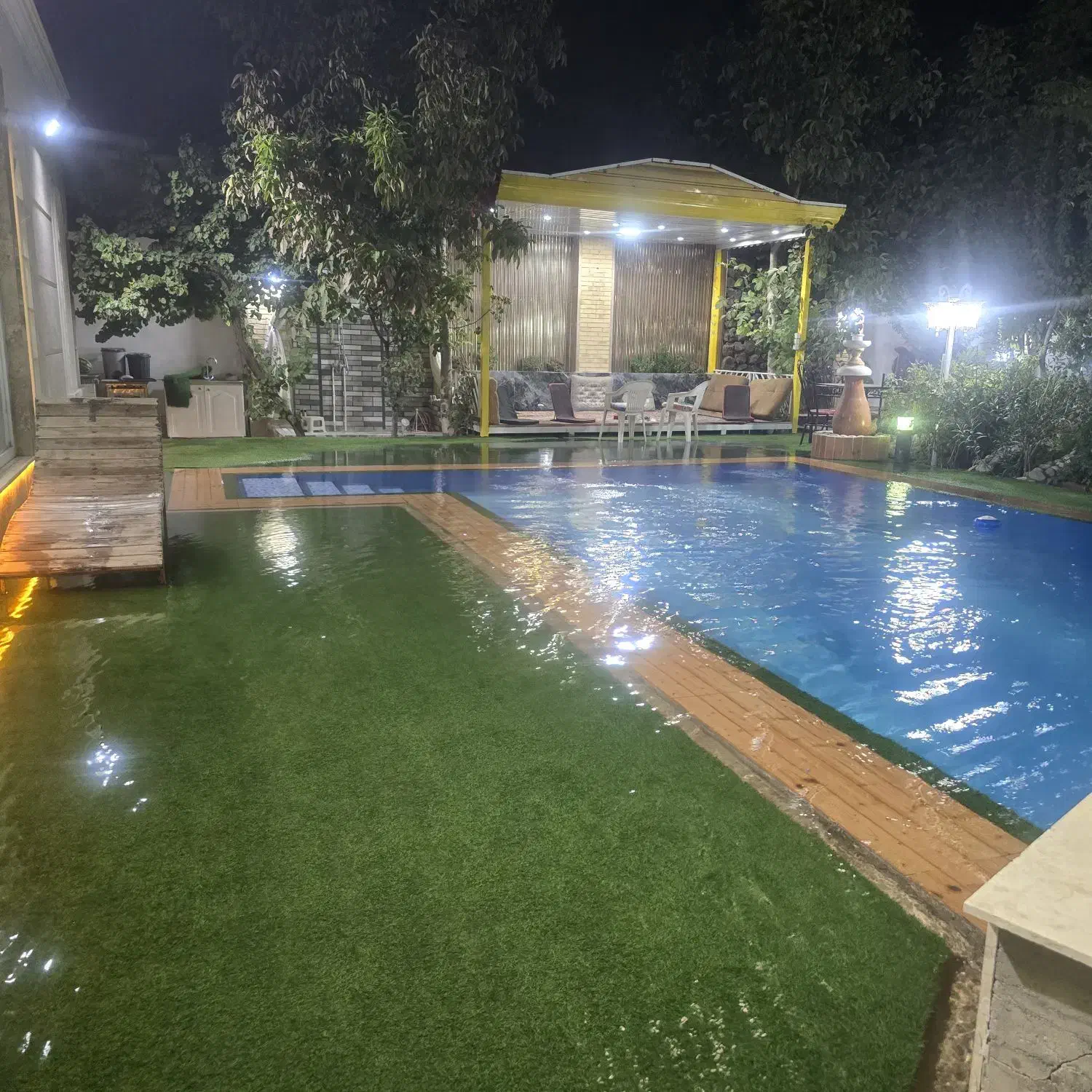 اجاره روزانه ویلا استخر آبگرم لاکچری خوشنام|اجارهٔ کوتاه‌مدت ویلا و باغ|فردیس, شهرک ناز|دیوار