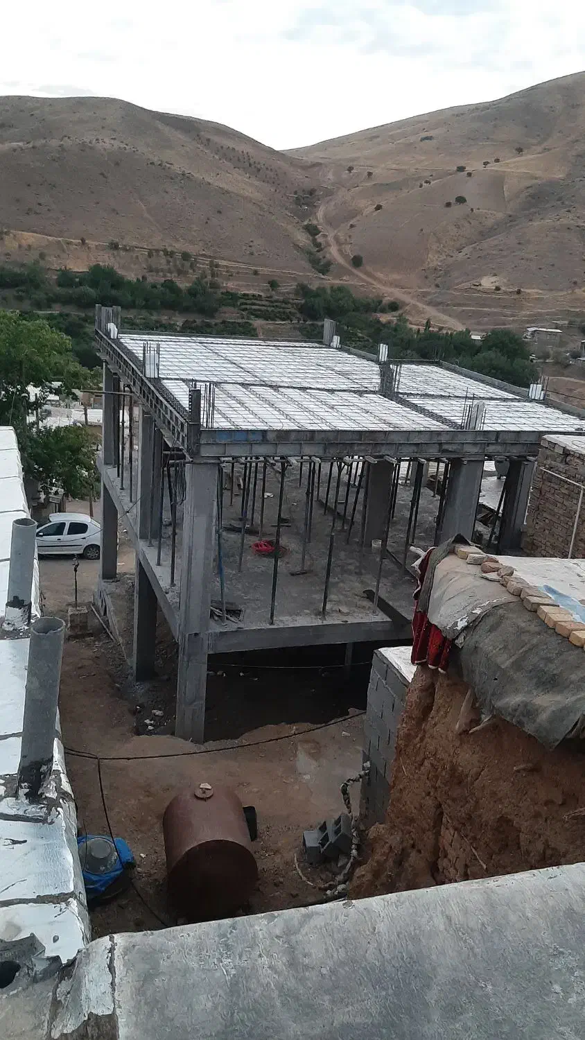 اجرای آرماتوربندی  وقالب بندی انواع سازهای بتنی|خدمات پیشه و مهارت|سنقر, |دیوار