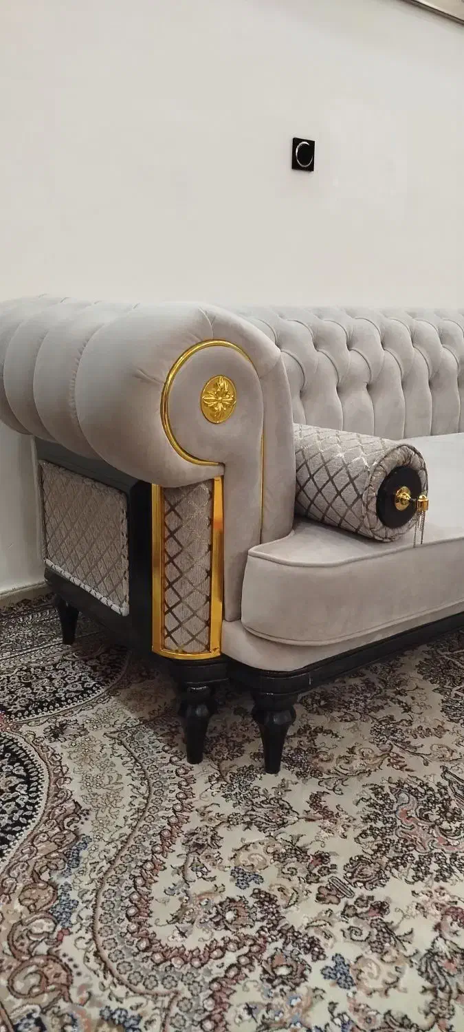 چستر۳نفره|مبلمان خانگی و میز عسلی|قدس, شهر‌قدس|دیوار