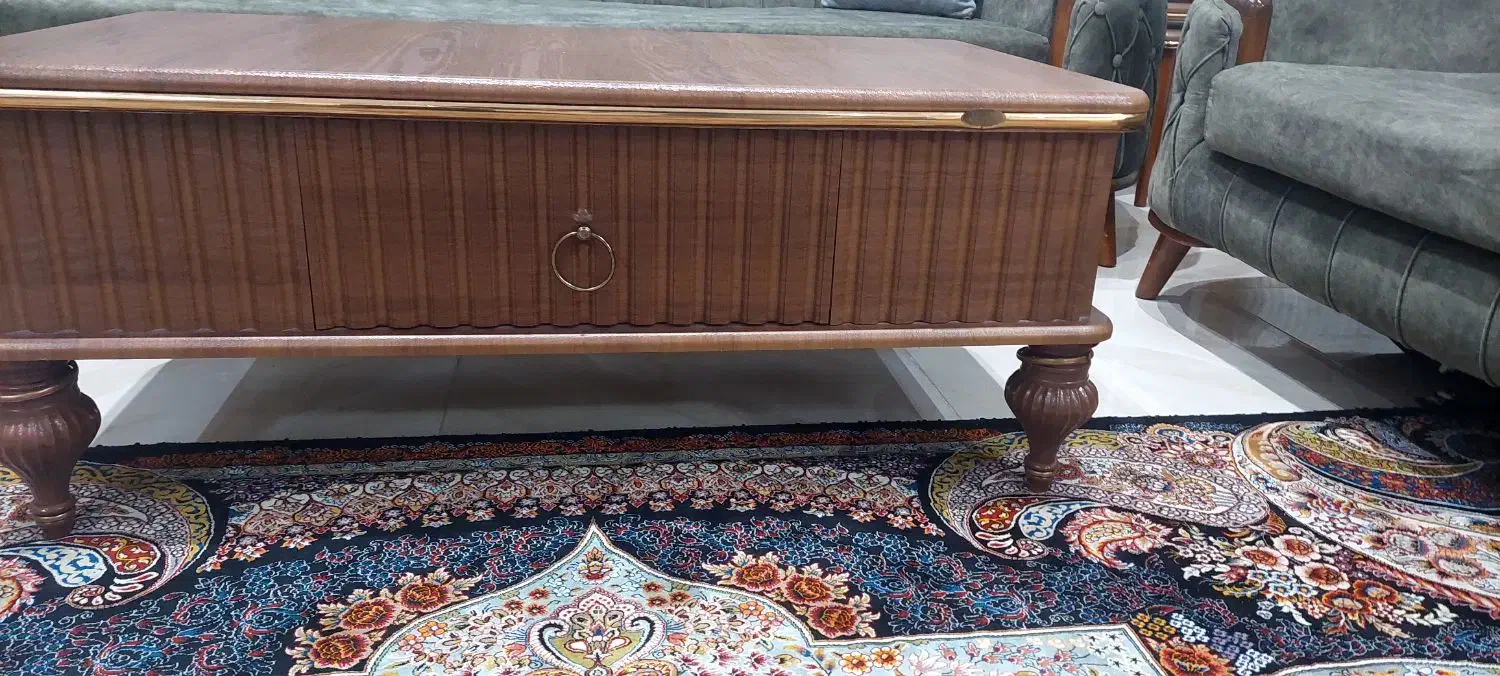 آینه وکنسول جا کفشی و میز جلو مبل|بوفه، ویترین، کنسول|کرج, شاهینویلا|دیوار