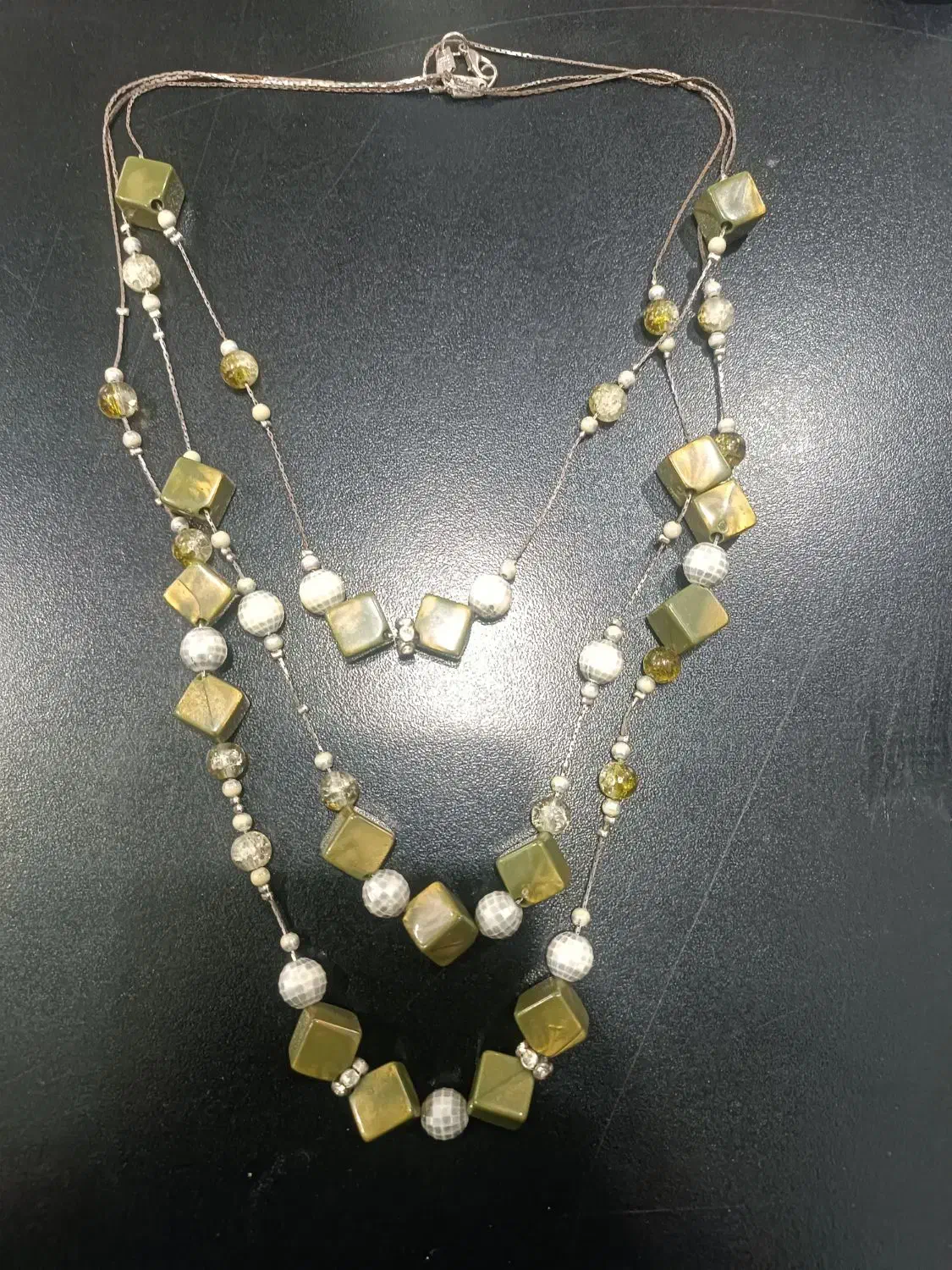 سرویس جواهر سبز یشمی|بدلیجات|شریفآباد, |دیوار