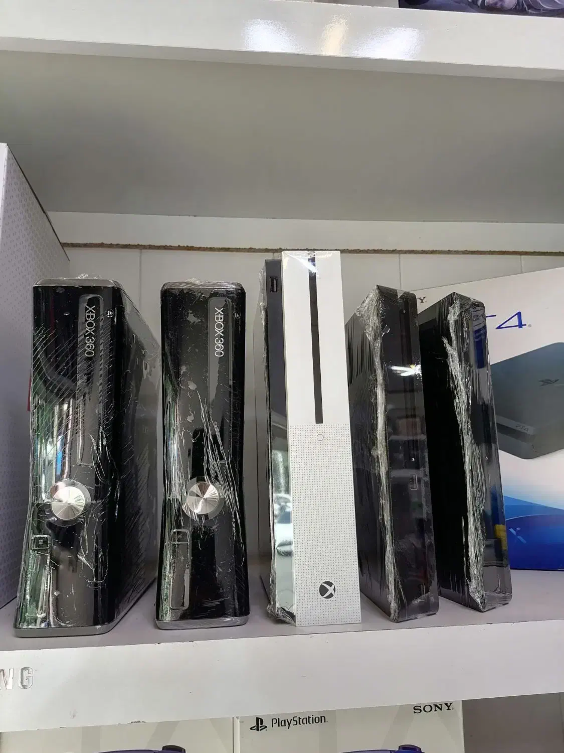 Xbox 360 دو دسته به همراه کینکت|کنسول، بازی ویدئویی و آنلاین|نیشابور, هفده شهریور|دیوار
