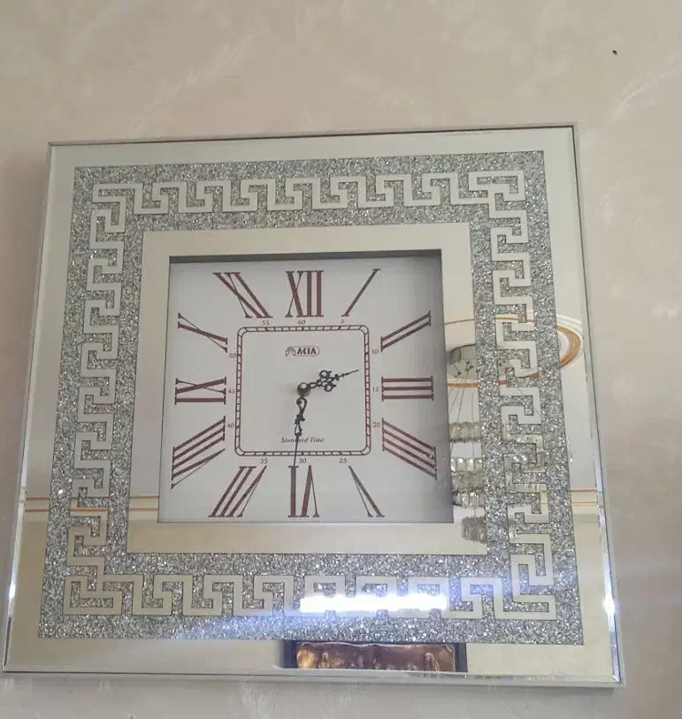 ساعت اینه ای|ساعت دیواری و تزئینی|قم, پردیسان|دیوار