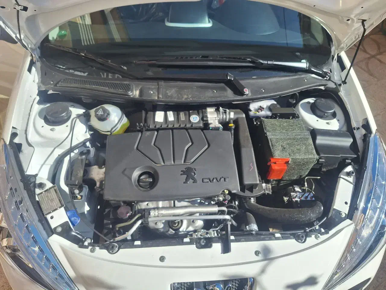 پژو ۲۰۷tu5 پلاس خشک|خودرو سواری و وانت|سنندج, |دیوار