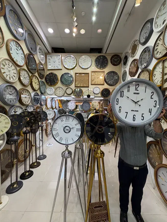 ساعت دیواری سیکو عددانگلیسی موتور ارام گرد باضمانت|ساعت دیواری و تزئینی|مشهد, کوشش|دیوار