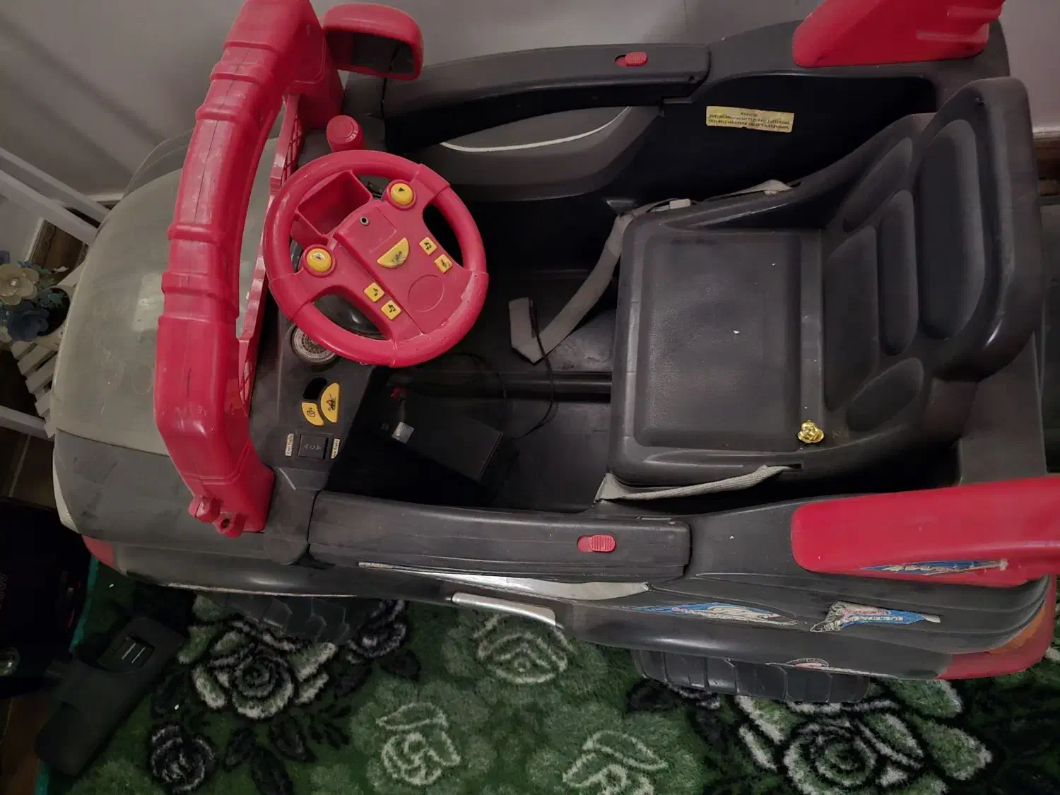 ماشین شارژی دو موتوره|اسباببازی بچه|بهارستان, |دیوار