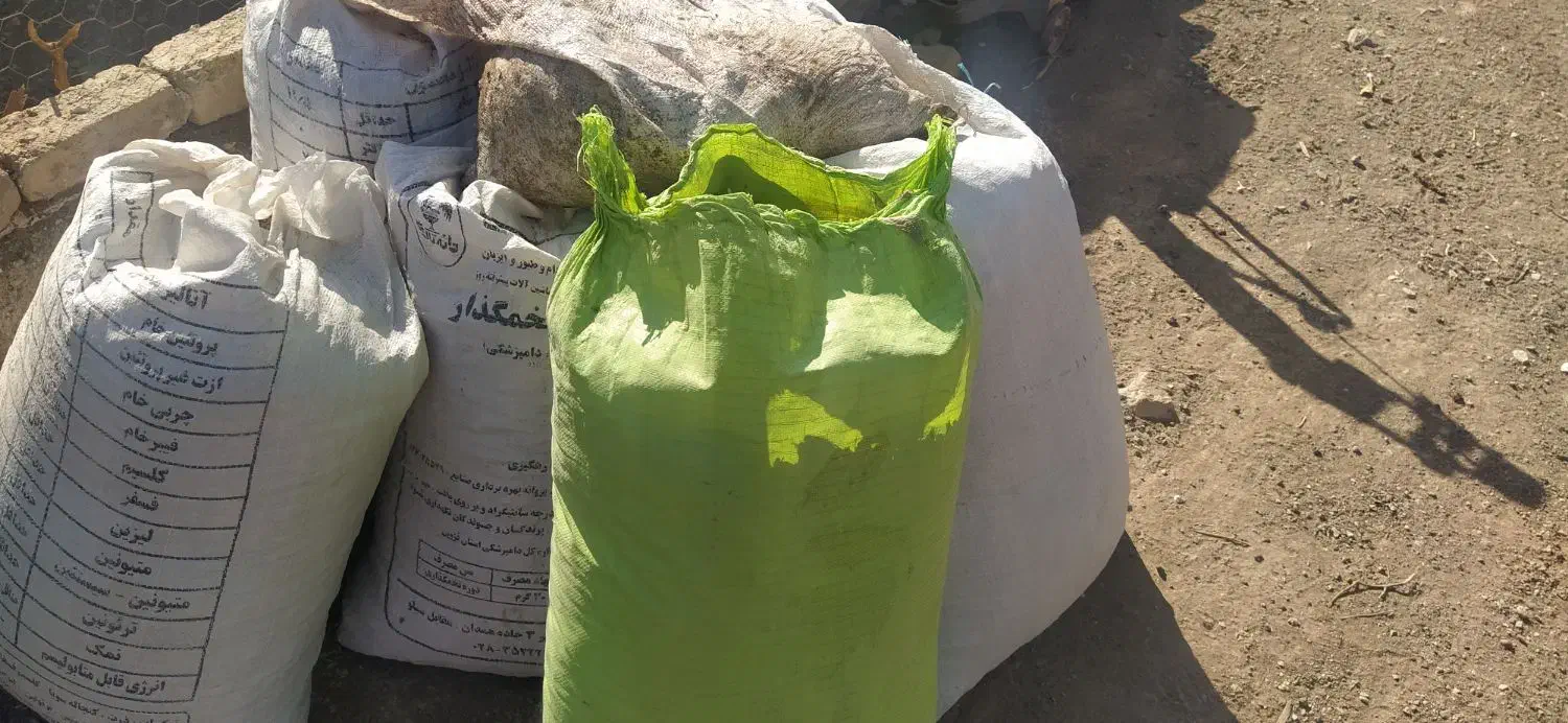 کود مرغی|گل و گیاه طبیعی|تاکستان, |دیوار