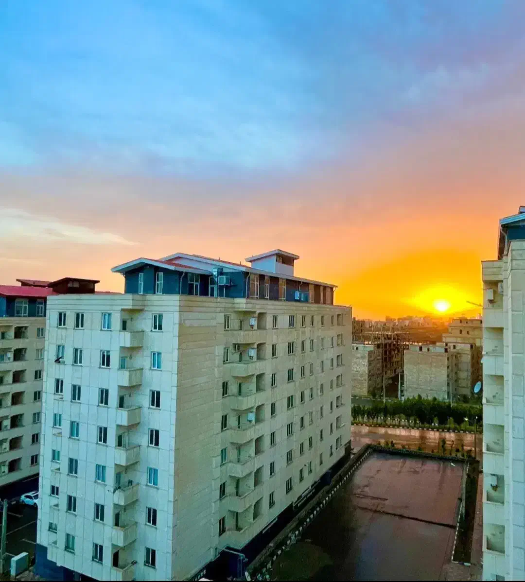 معاوضه اپارتمان با ویلا یا ملک کلنگی در شمال|فروش آپارتمان|هشتگرد, فاز ۲ مهستان|دیوار