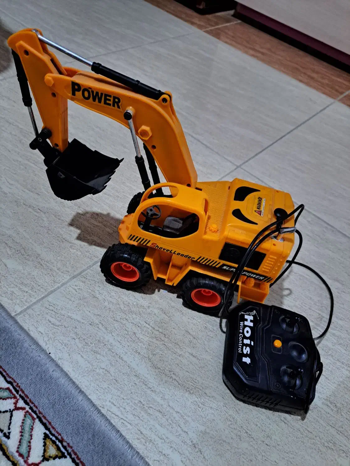 هدفون و تراکتور کنترلی سالم|اسباببازی|خمینیشهر, |دیوار