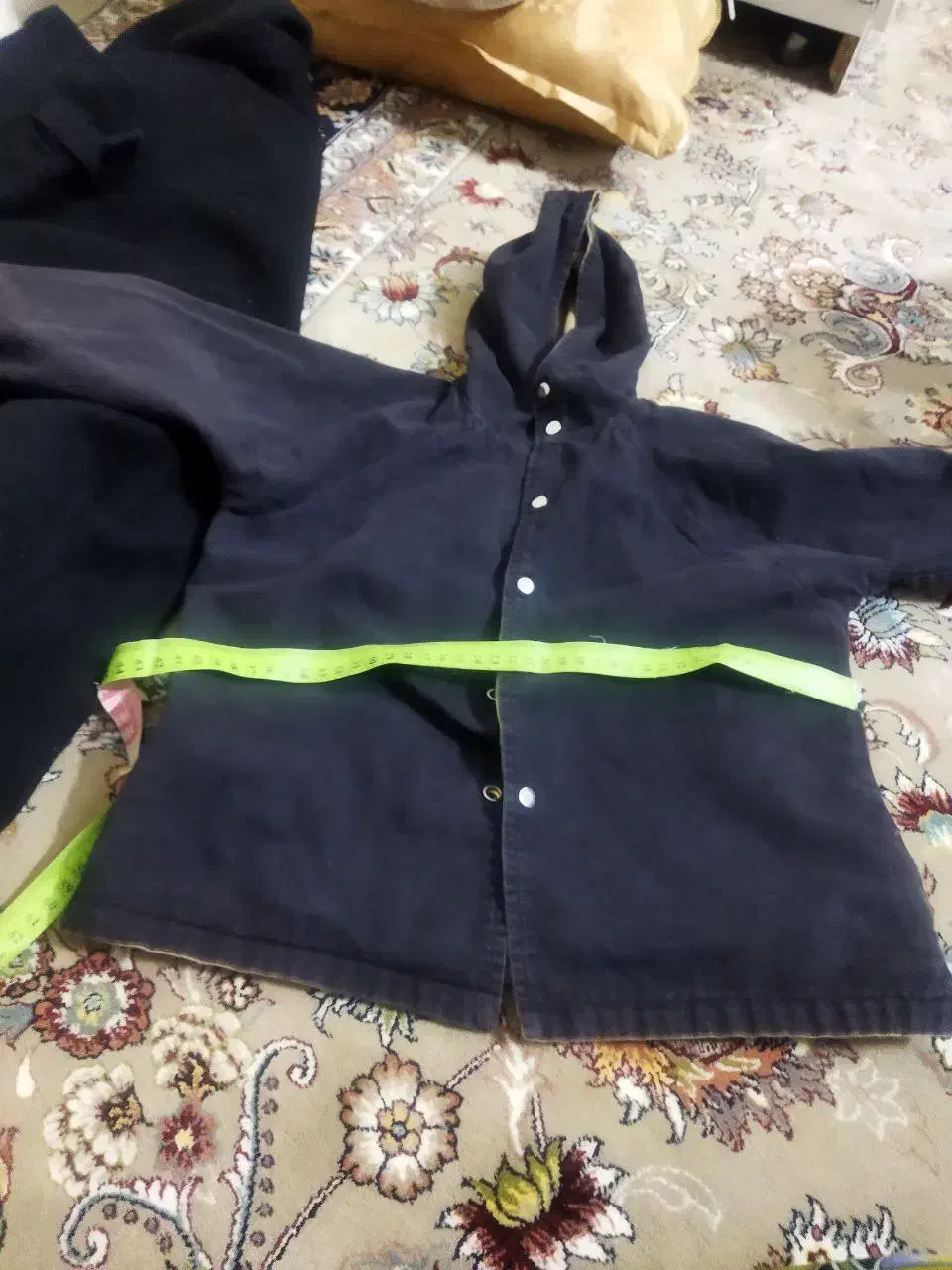 چادر مشکی ساده|لباس|مشهد, عبادی|دیوار