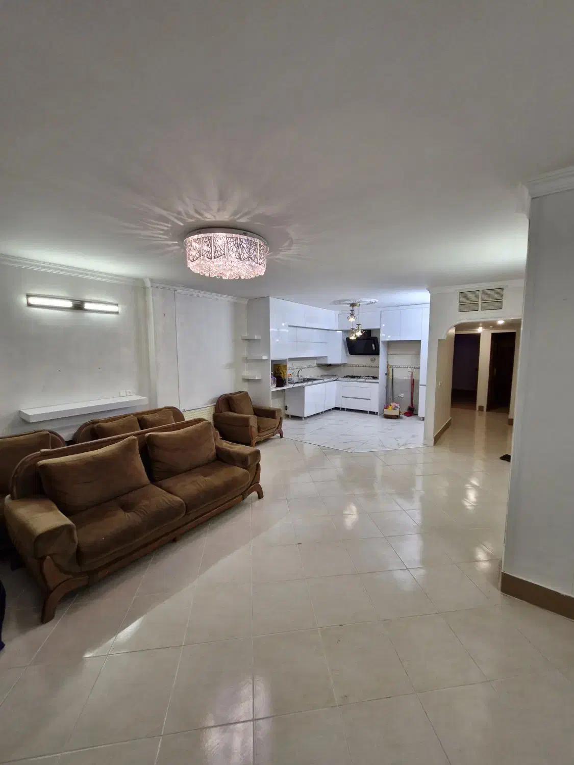 رهن و اجاره آپارتمان ۹۸ متری|اجارهٔ آپارتمان|اصفهان, حسینآباد|دیوار