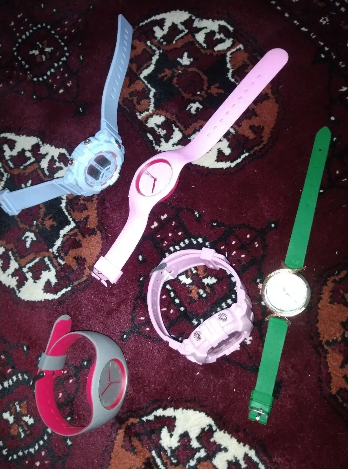 تعدادی ساعت زیرقیمت خرید|ساعت|گنبد کاووس, |دیوار