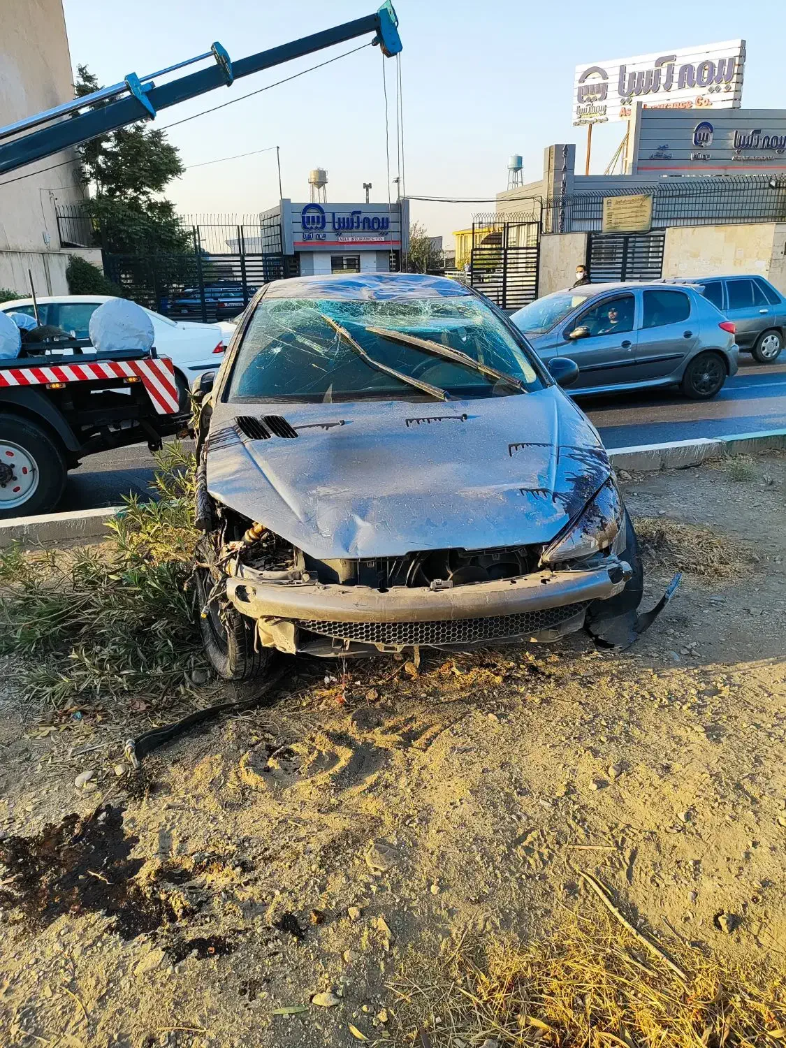 206 چپی|خودرو سواری و وانت|اندیشه, اندیشه فاز ۱|دیوار