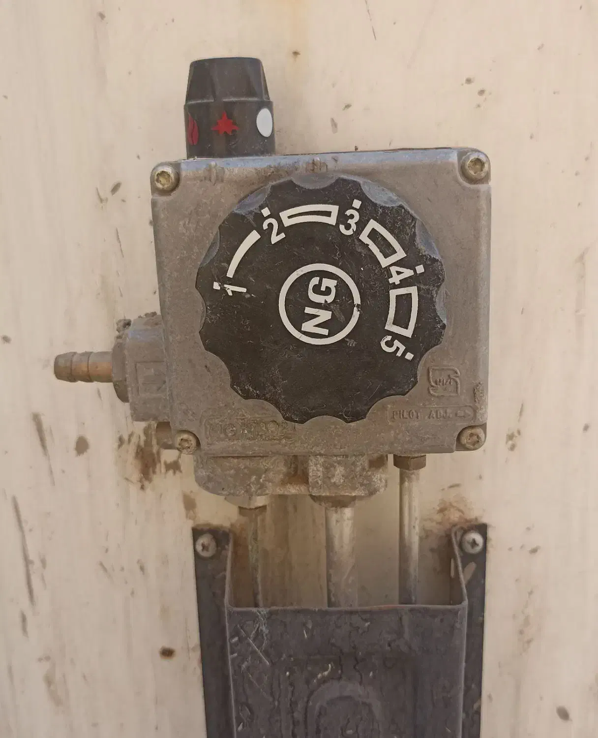 آبگرمکن مخزن دار ایران توس|آبگرمکن، پکیج، شوفاژ|قائن, |دیوار