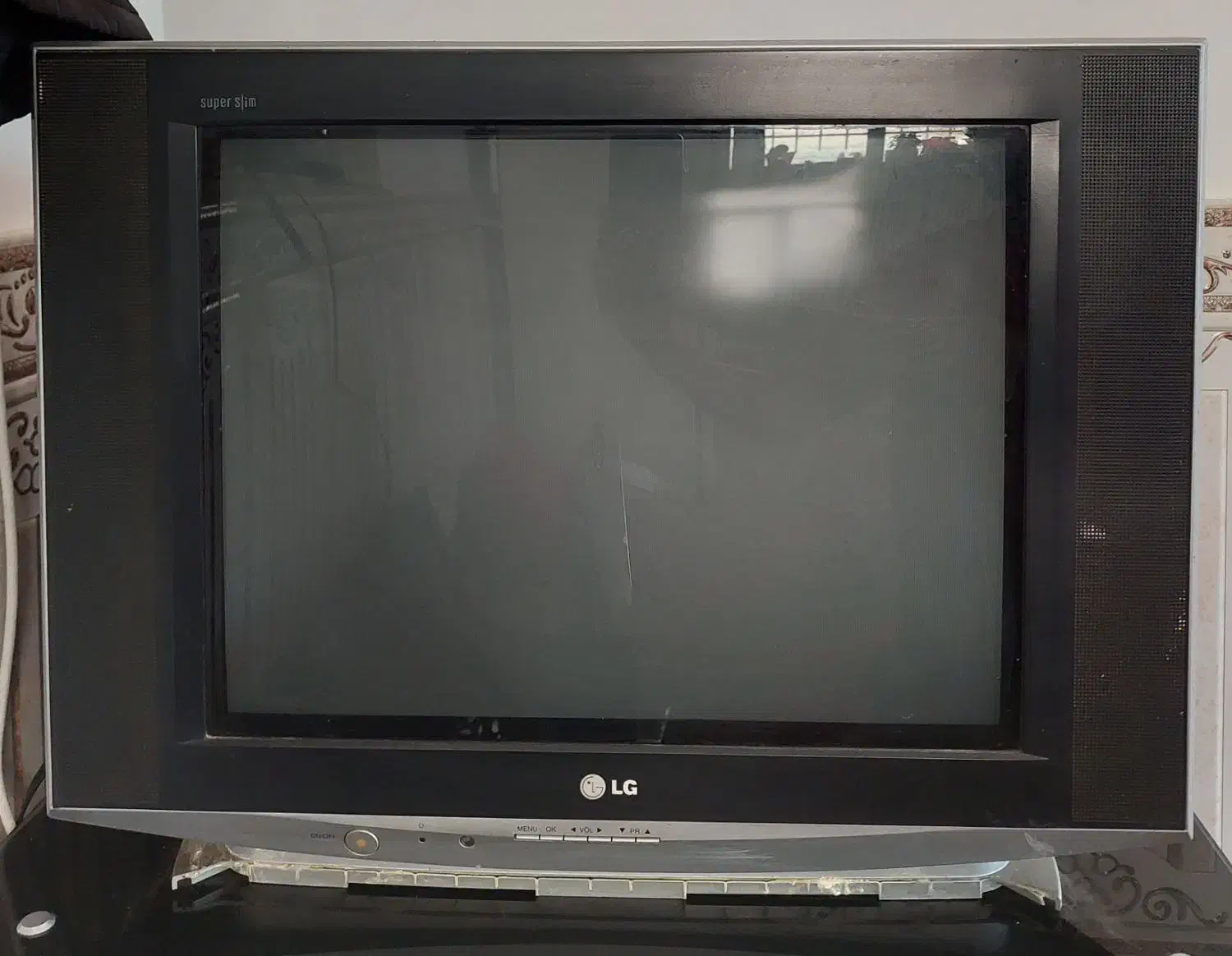 *تلویزیون *|تلویزیون و پروژکتور|رزن, |دیوار