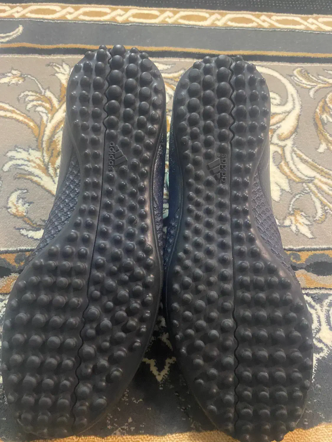 کتونی سالنی و چمن مصنوعی آدیداس سایز ۴۰|کیف، کفش، کمربند|پاکدشت, پاکدشت (مامازند)|دیوار