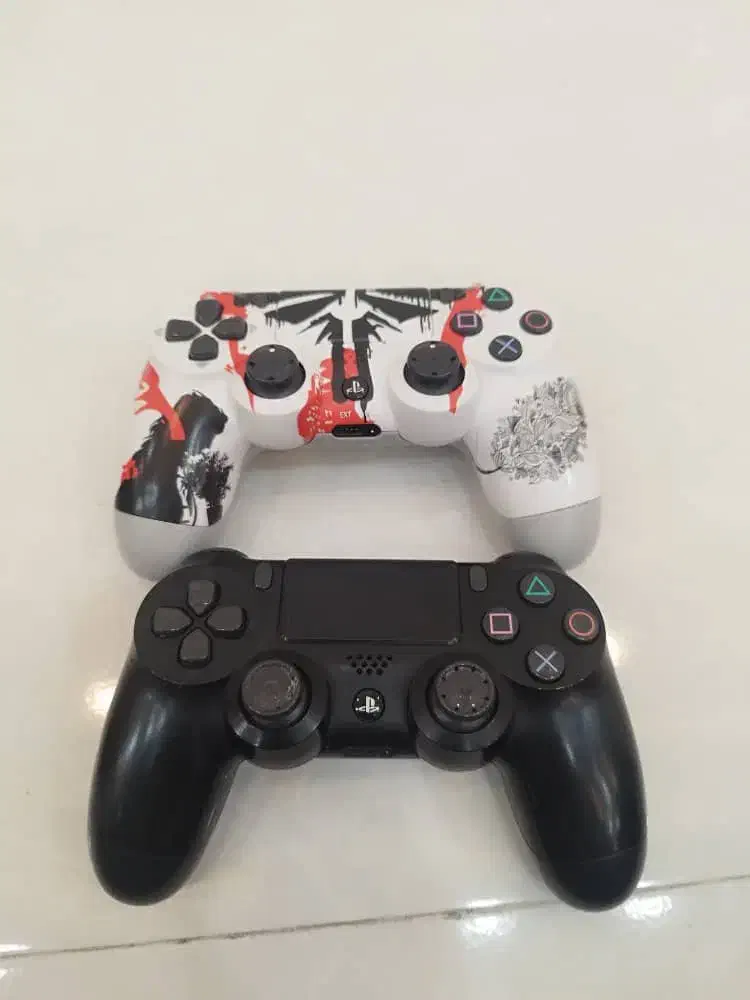 فروش دستگاه پلی‌استیشن 4pro|کنسول، بازی ویدئویی و آنلاین|پیرانشهر, |دیوار