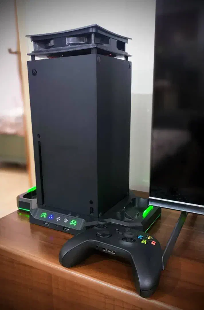 Xbox Series X در حد نو + لوازم جانبی نو|کنسول، بازی ویدئویی و آنلاین|بهشهر, |دیوار