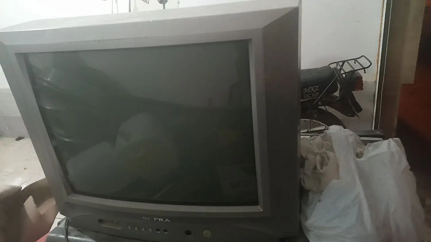 بخاری کپسولی بدون هوا کش وتلوزیون ۲۱ سوپرا سالم|تلویزیون و پروژکتور|شیراز, شهرک کوشکک|دیوار