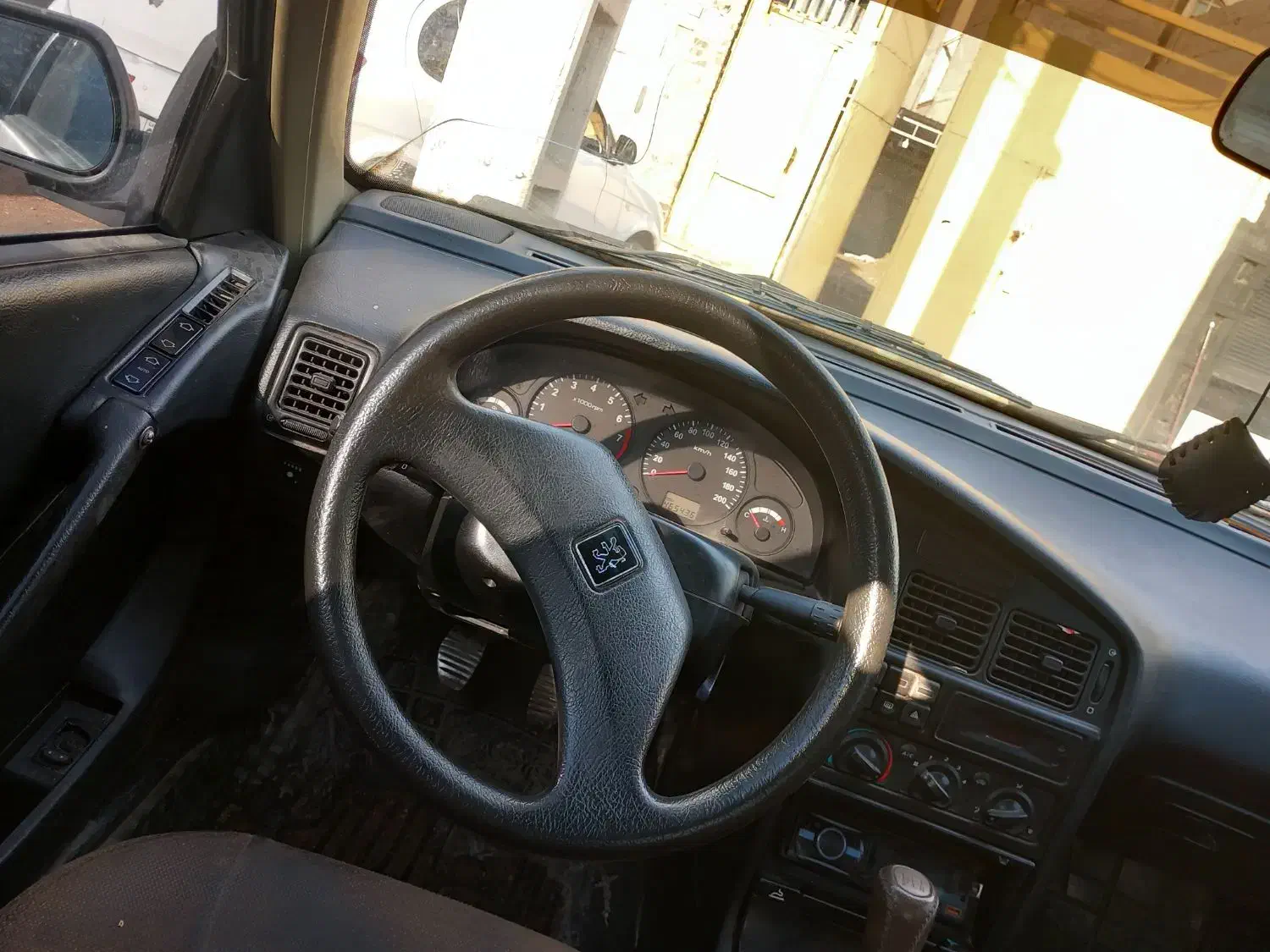 پژو ۴۰۵|خودرو سواری و وانت|اهواز, زندوکیلی|دیوار