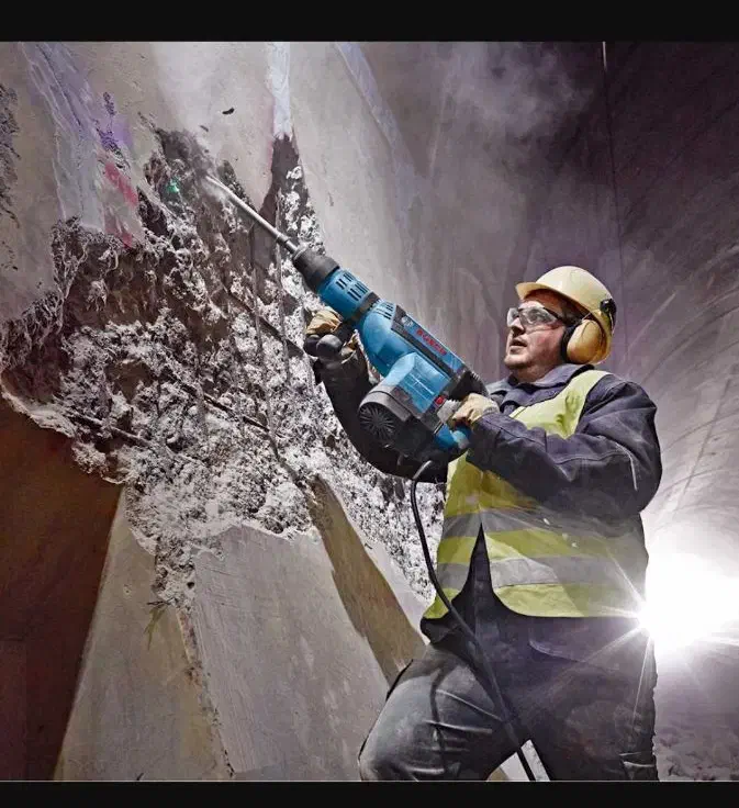 تخریب و سوراخ کاری|خدمات پیشه و مهارت|کازرون, |دیوار