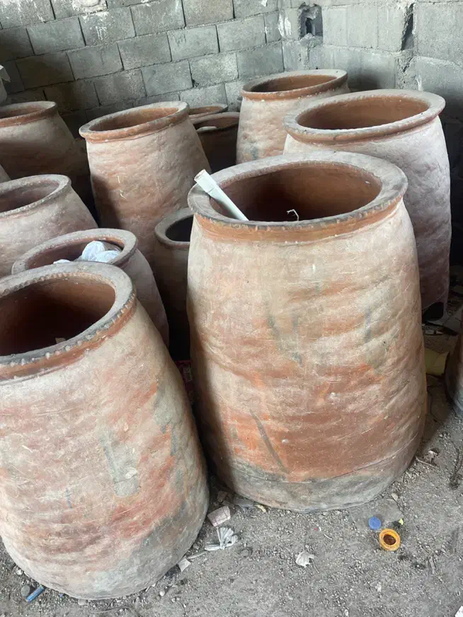 تنور سفالی|ظروف پختوپز|پارسیان, |دیوار