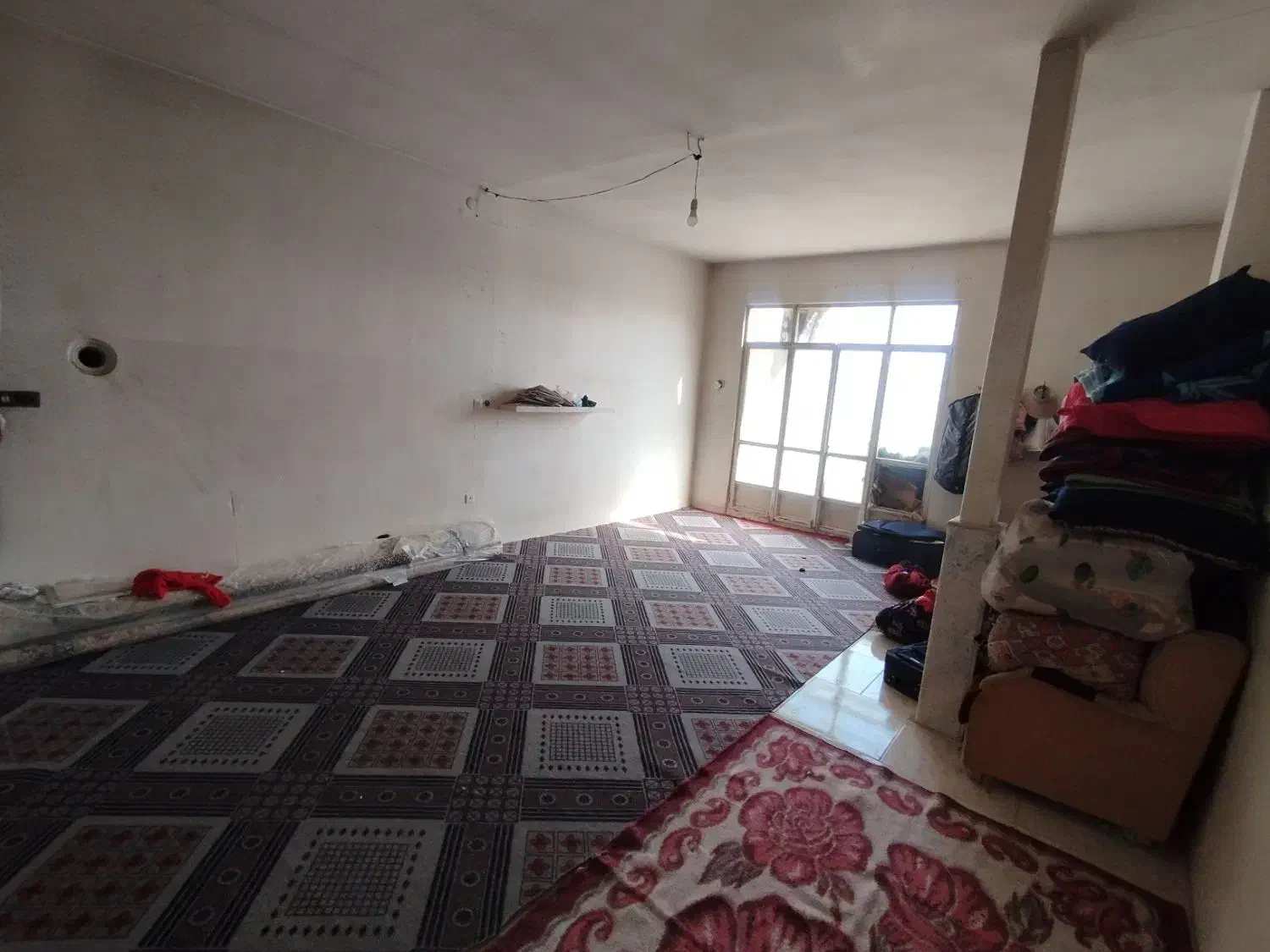 ۳ طبقه فروشی/ غیاث الدین جمشید|فروش خانه و ویلا|کاشان, پاپک|دیوار