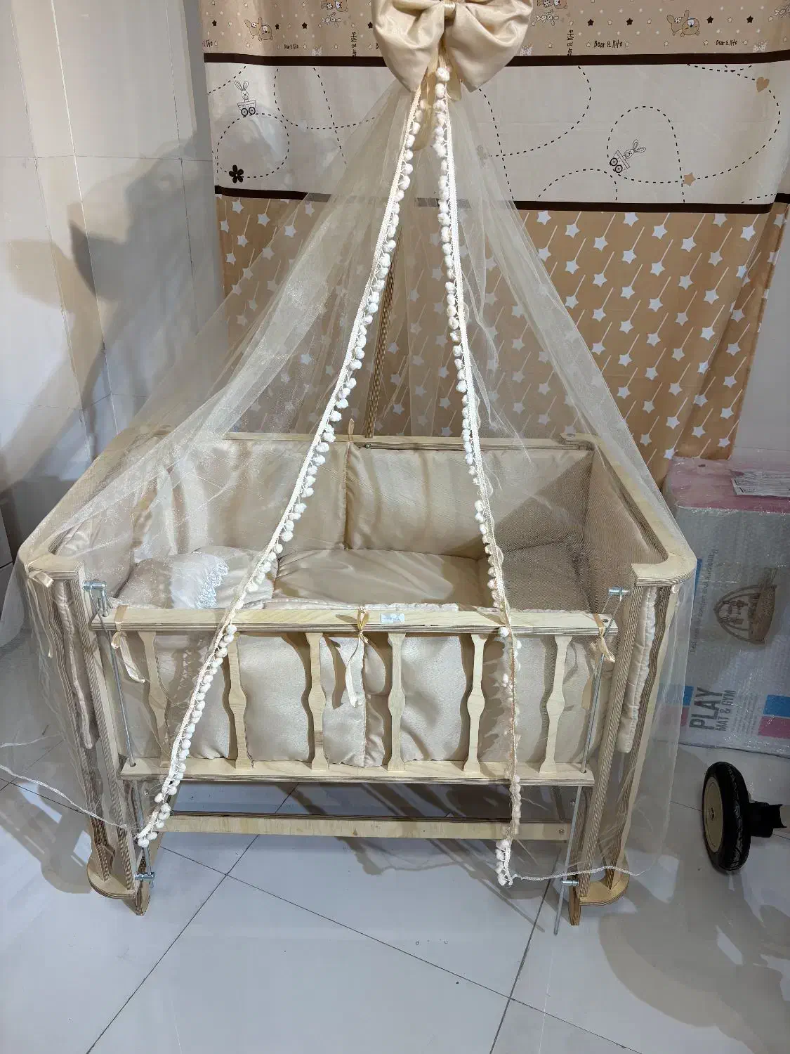 تخت کنار مادر فرشته|تخت و صندلی بچه|قزوین, |دیوار