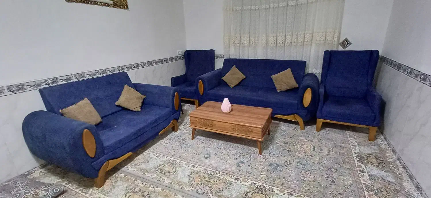 مبل و عسلی|مبلمان خانگی و میز عسلی|کلاشی, |دیوار